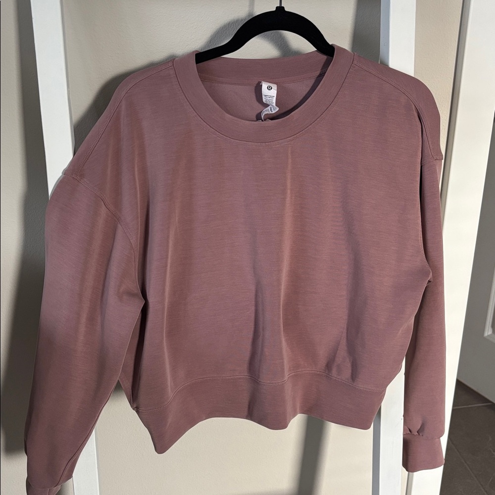 Lululemon Athletica perfectly oversized cropped crew
